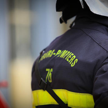 French fire fighter