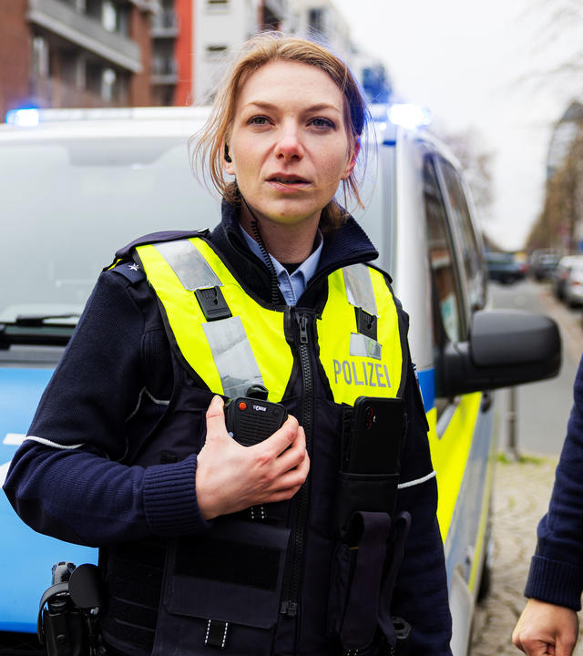 police using agnet push to talk feature
