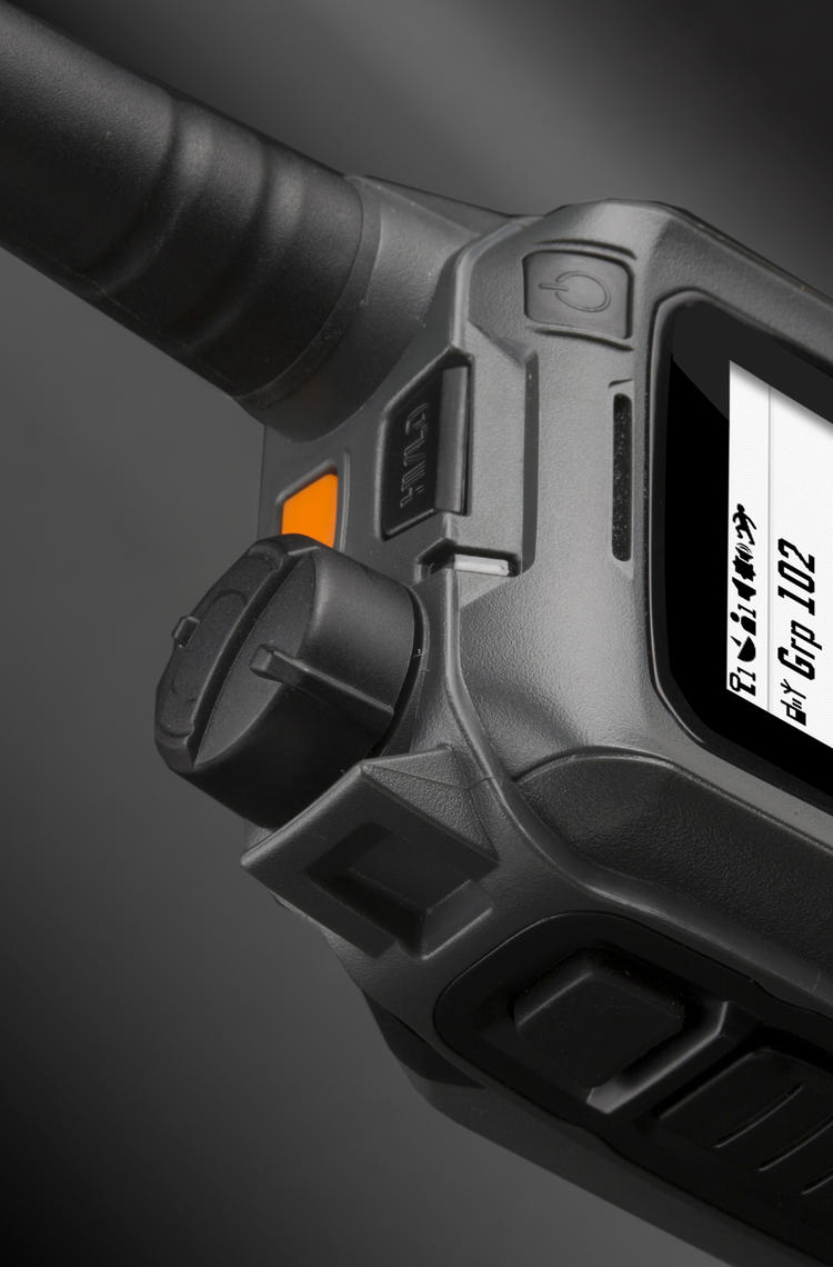 Tetrapol TPH900 close view on screen and buttons
