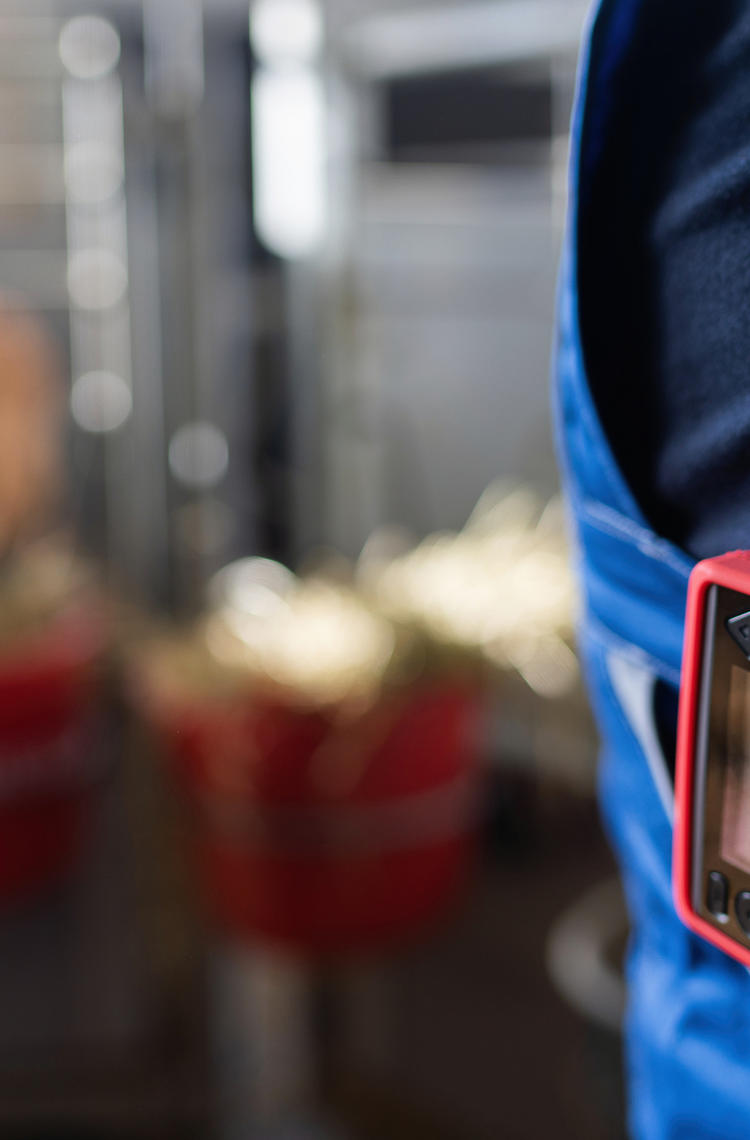 P8GR pager in use